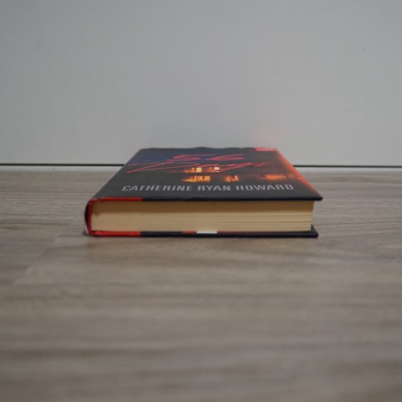 56 Days by Catherine Ryan Howard Hardcover Thriller Mystery Booktok - Picture 3 of 8